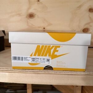 🔥 Air Jordan 1 High OG “Yellow Ochre” 🔥